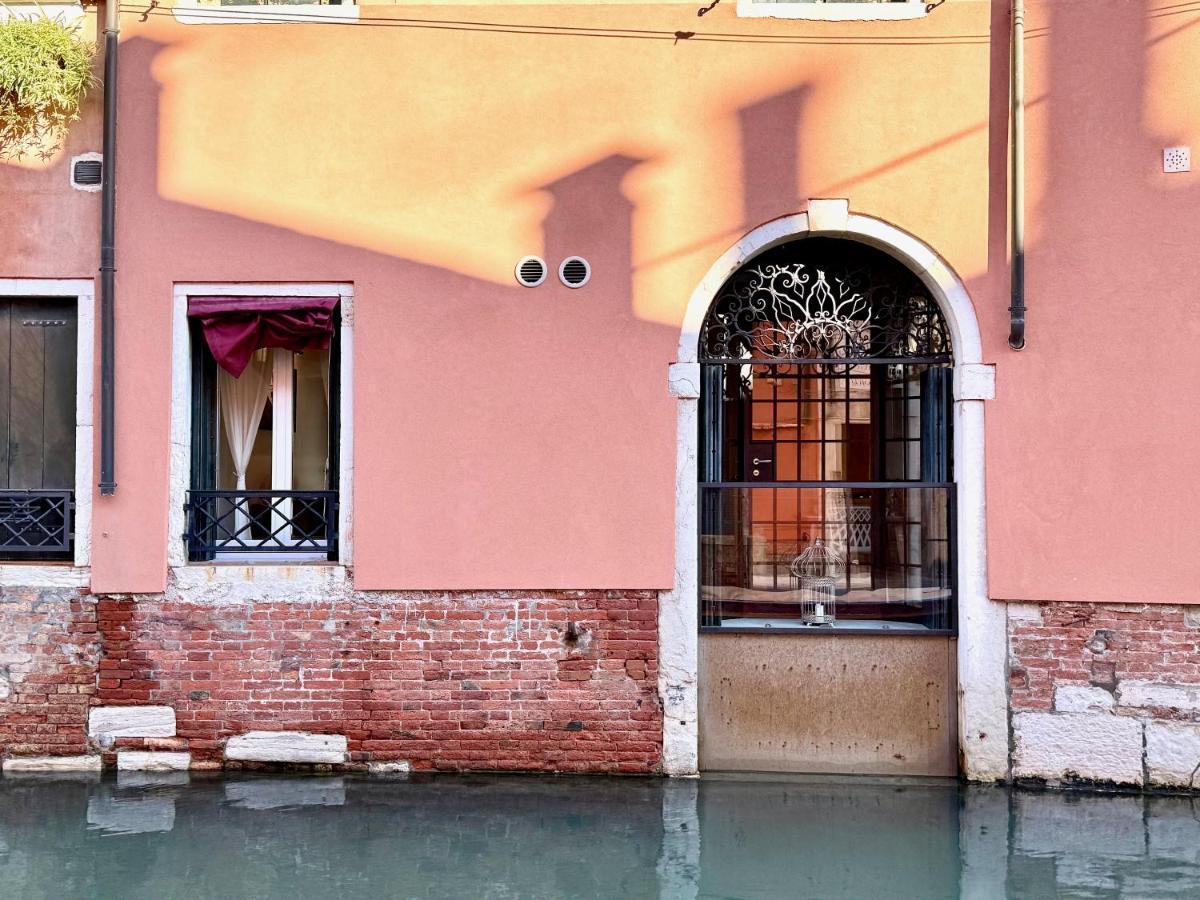 Ca Penini - Canal View Venezia Eksteriør bilde